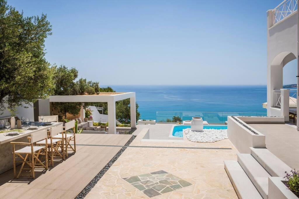 Lourdas White Villa Lourdata  Exterior foto
