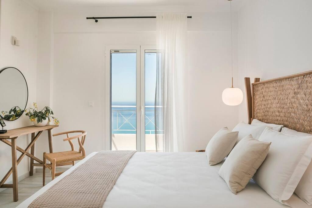 Lourdas White Villa Lourdata  Exterior foto
